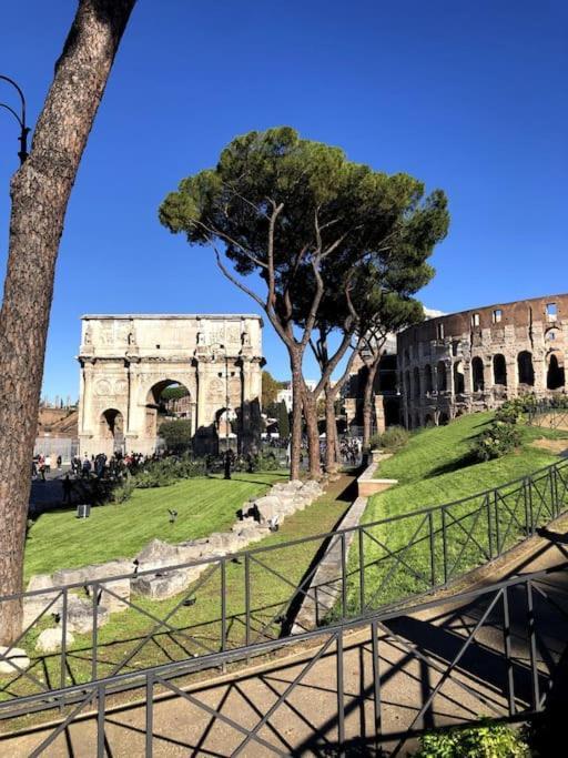 Quiet & Cosy Colosseum Rome Exterior photo